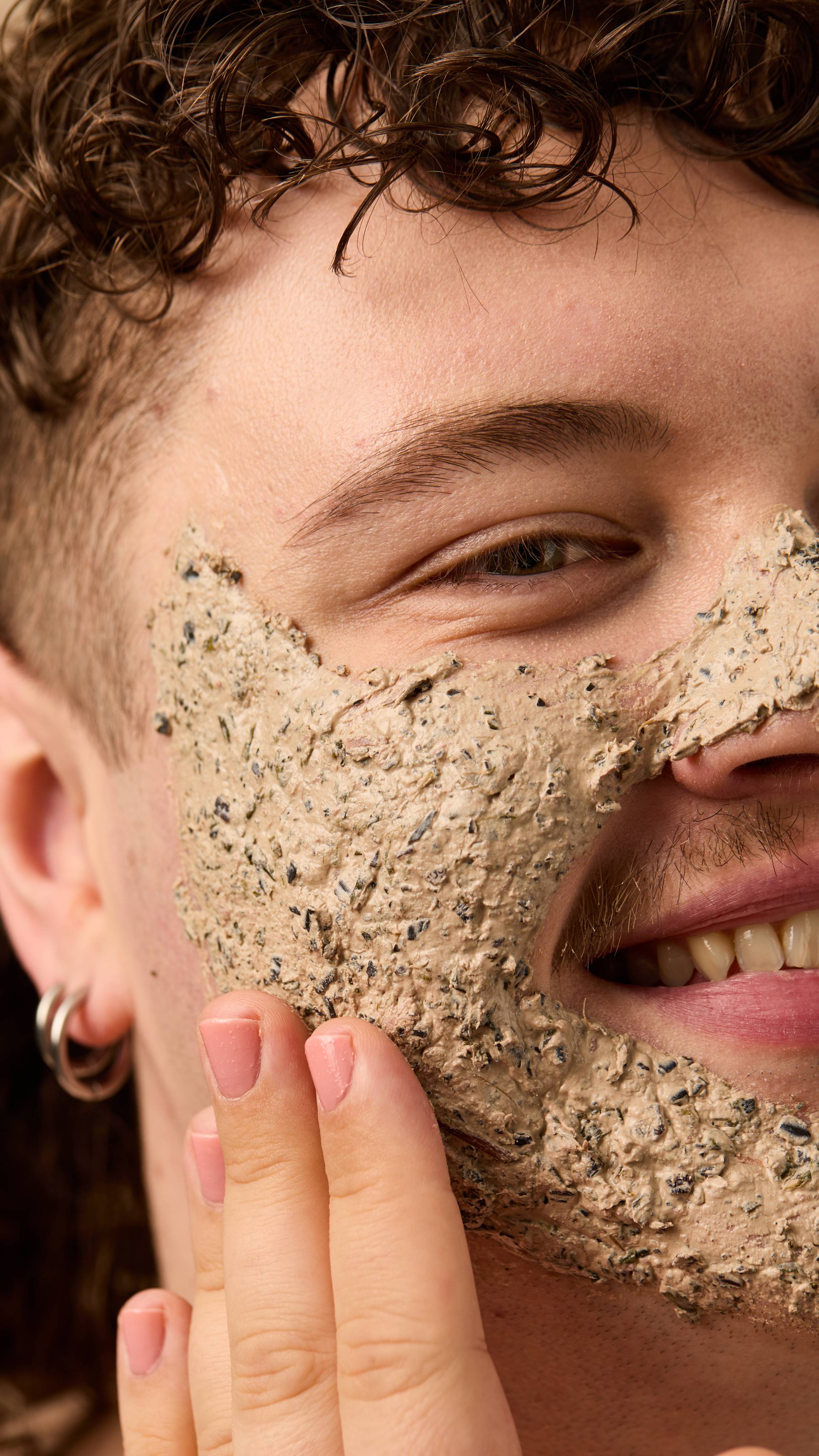 2C0E1B22-AB8F-3C63-948C-81B1636C9ABD